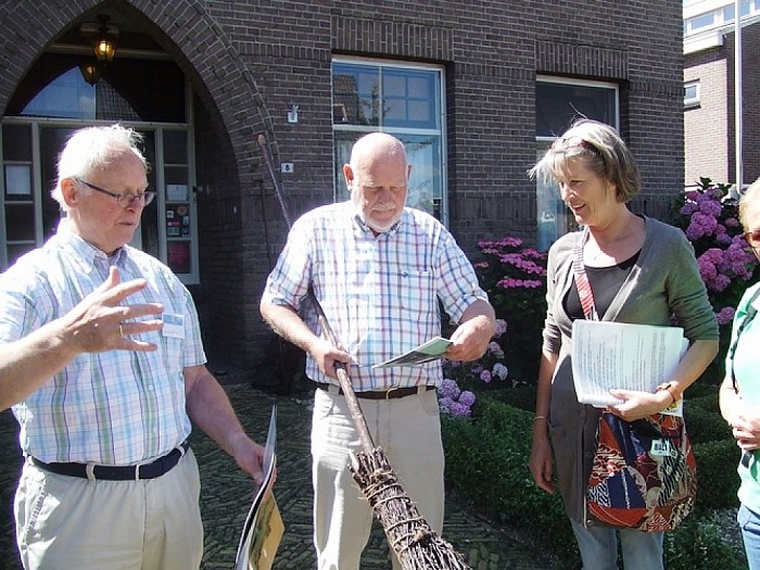Dorpswandeling “oud Dalfsen” groot succes - Foto: Wim
