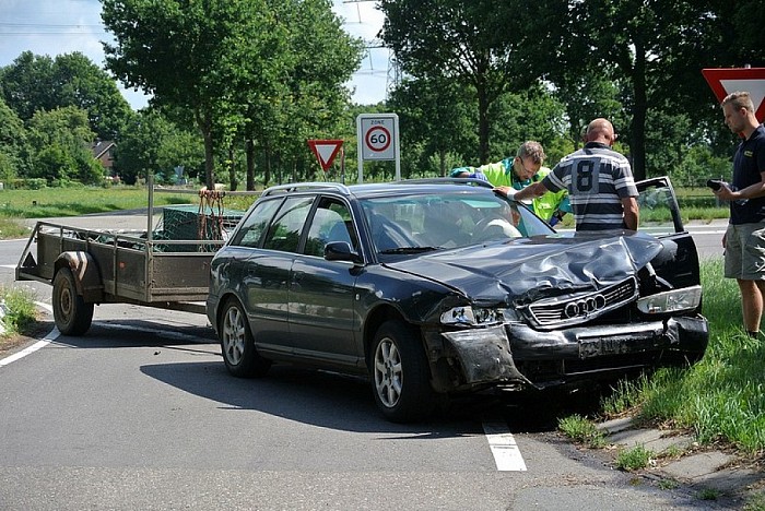 Ongeval Laag Zuthem - Foto: Niels Jansen