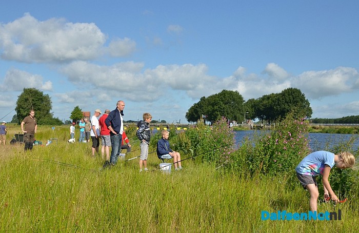 Vissen met visgids Eeuwe Weening bij “Boerhoes” - Foto: Johan Bokma