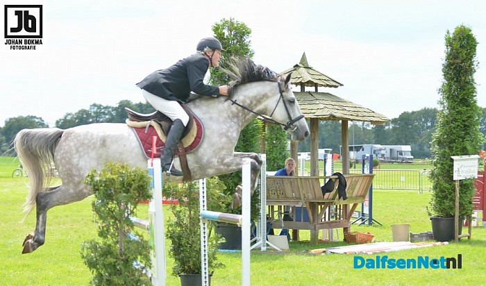 Fantastische paardensport in Hoonhorst tijdens stormachtig weekend - Foto: Johan Bokma