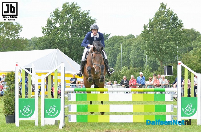 Fantastische paardensport in Hoonhorst tijdens stormachtig weekend - Foto: Johan Bokma