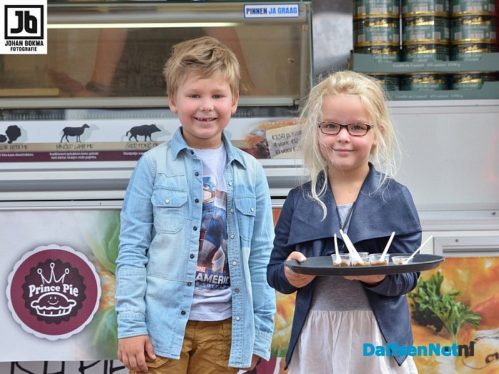Genieten op de tweede Blauwe Bogen Dag in Dalfsen - Foto: Johan Bokma