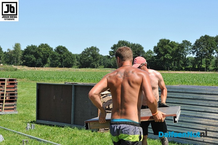 Op zoek naar verkoeling of afzien - Foto: Johan Bokma