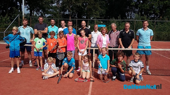 Toss tennis junior-senior bij DLTC Gerner