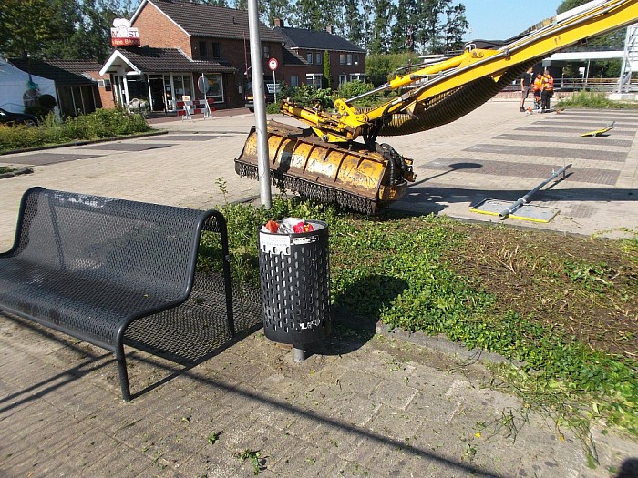 Lemelerveld is de rotzooi zat - Foto: Wim