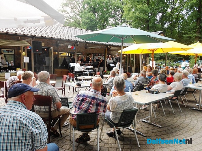 Gert Timmerman en koor zonder naam: Knalfeest