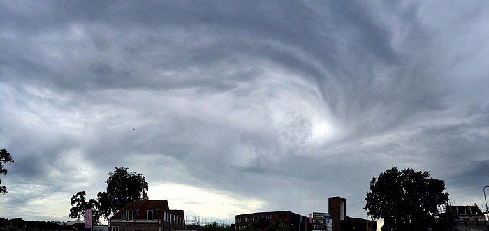 Een mooie wolk - Foto: Thomas Klomp