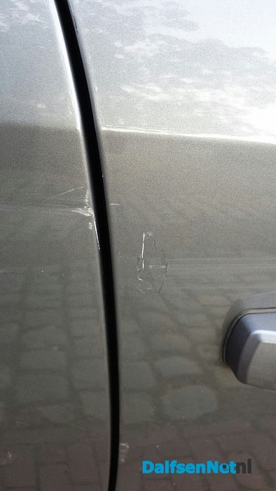 Auto beschadigd Molenstraat