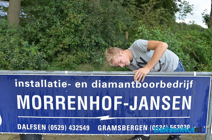Grote schoonmaak bij de Potstal - Foto: Johan Bokma