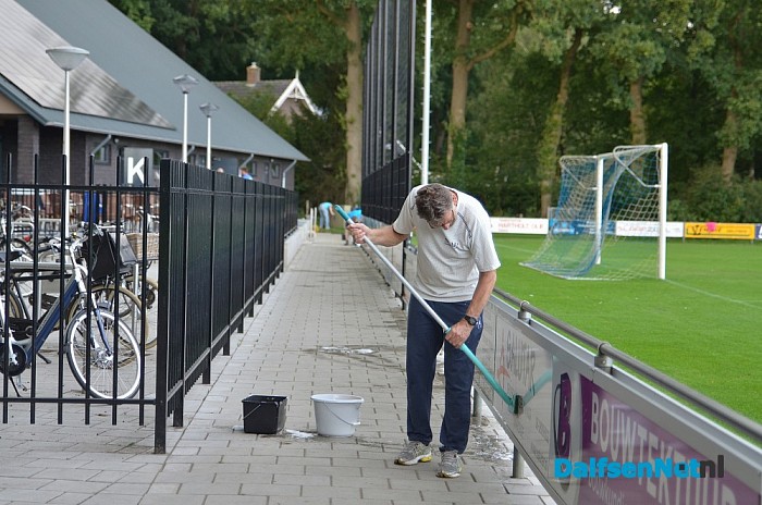 Grote schoonmaak bij de Potstal - Foto: Johan Bokma