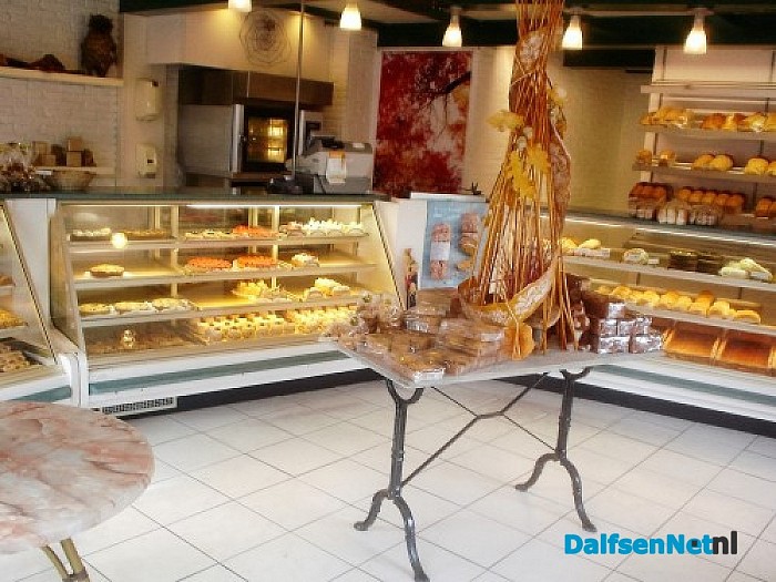 v.d. Most neemt nog een bakkerij over