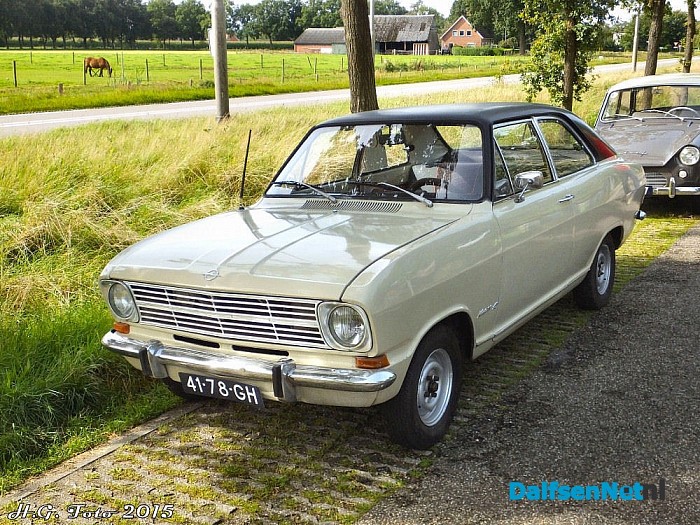 2e Mansier oldtimer toertocht. - Foto: H.G. Foto