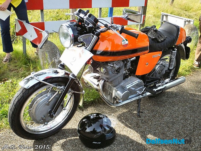 2e Mansier oldtimer toertocht. - Foto: H.G. Foto