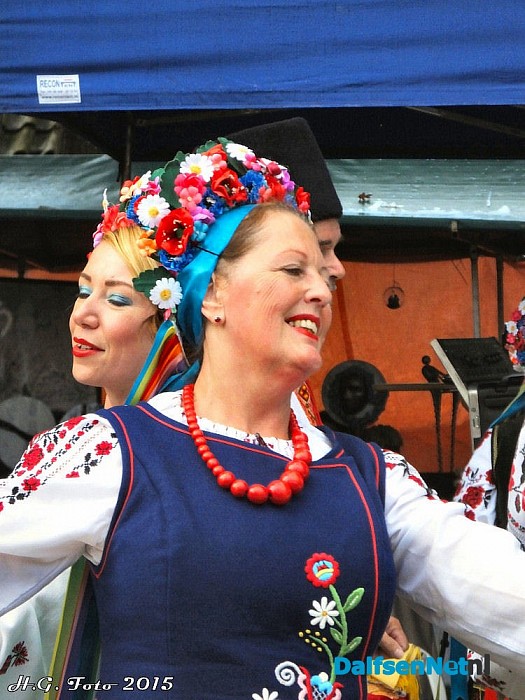 Koninginnemarkt kwam toch nog goed. - Foto: H.G. Foto