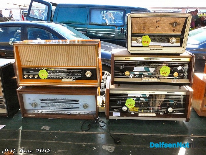 Radio onderdelen markt de Lichtmis. - Foto: H.G. Foto