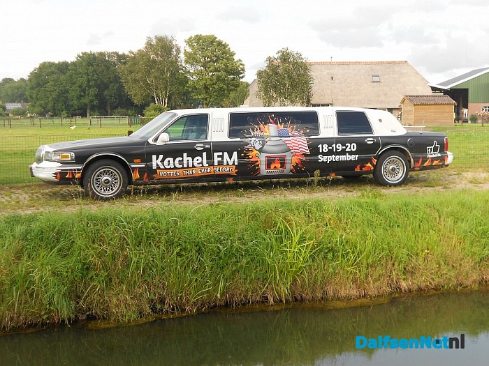 Zie ze glunderen, de Hartkampies van Kachel FM
