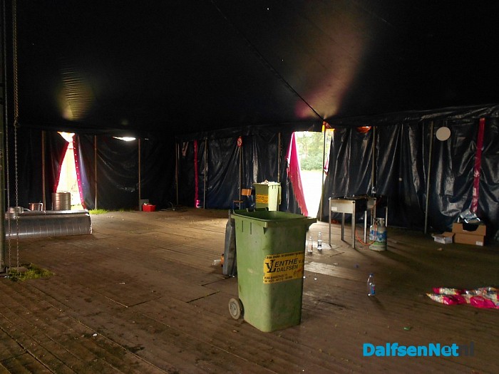 Afbouwen feestterrein Kachel FM