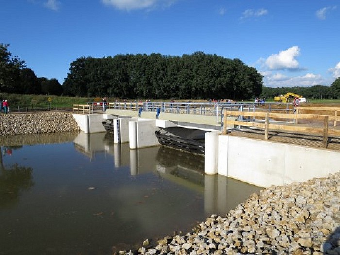 Excursie nevengeul Vilsteren bijzonder interessant - Foto: Wim