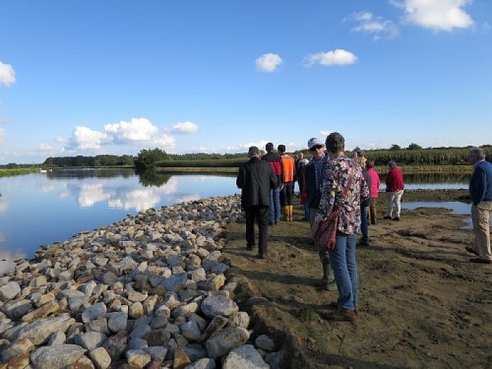 Excursie nevengeul Vilsteren bijzonder interessant - Foto: Wim