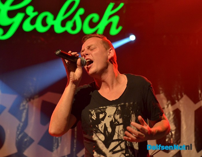 Grassparty Herfte-Wijthmen begonnen met volle tent - Foto: Johan Bokma