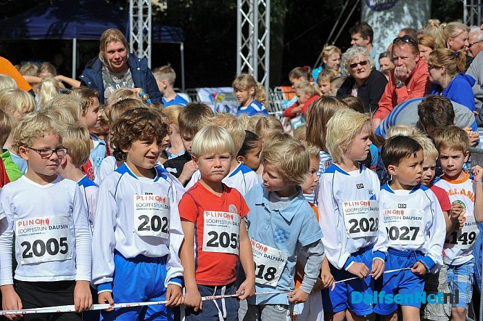 Erik Driesen uit Vollenhove de snelste op het Plinq Loopfestijn Dalfsen - Foto: Johan Bokma