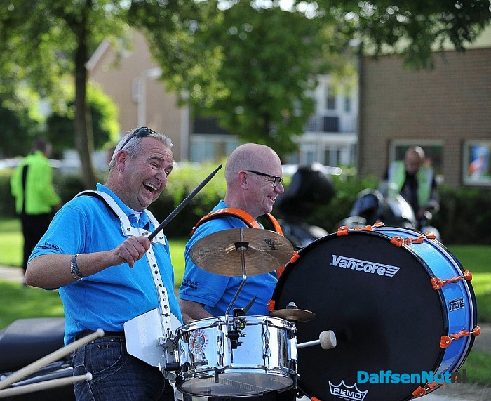 Erik Driesen uit Vollenhove de snelste op het Plinq Loopfestijn Dalfsen - Foto: Johan Bokma