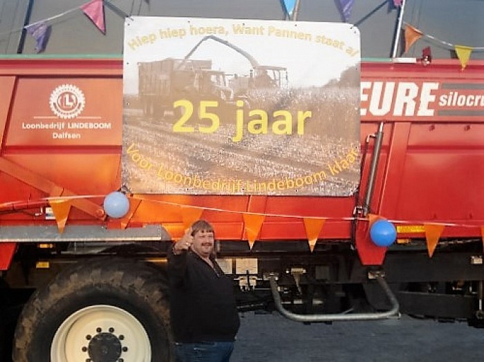 Andre Pannen 25 jaar bij Loonbedrijf Lindeboom - Foto: Eigen geleverde foto
