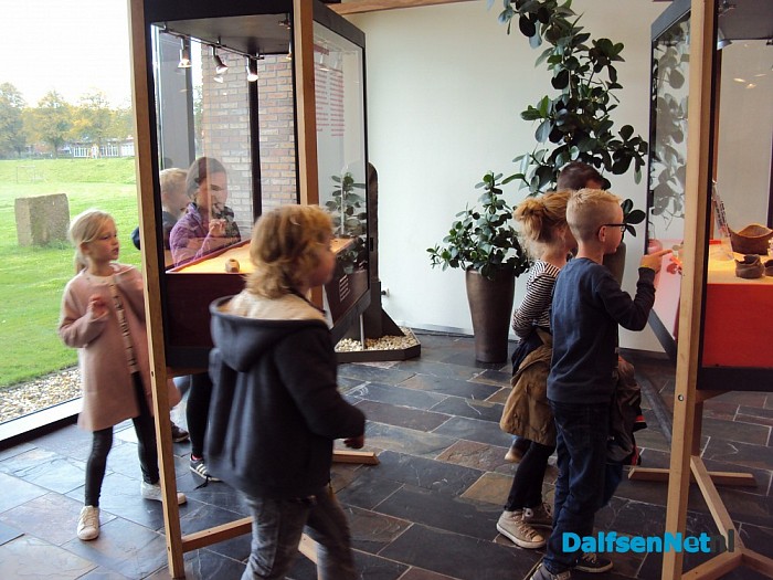 De Uitleg werkt over de boerderij.