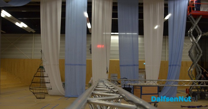 Jetzt geht’s los de opbouw van het Dalfser Oktoberfest is begonnen - Foto: Johan Bokma