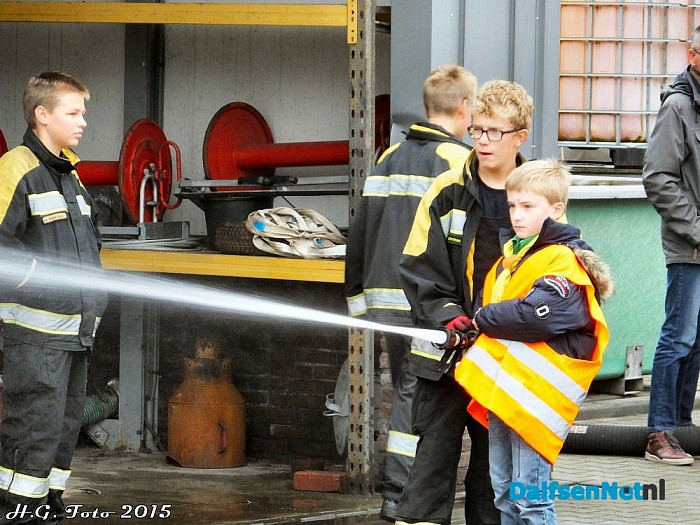 Open dag Brandweer Nieuwleusen goed bezocht. - Foto: H.G. Foto