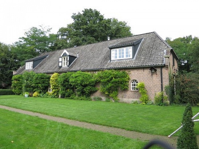 Tolhuisweg 11, Huize Hessum een Rijksmonument - Foto: Wim