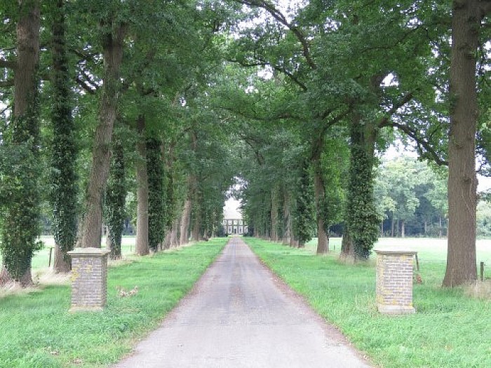 Tolhuisweg 11, Huize Hessum een Rijksmonument - Foto: Wim