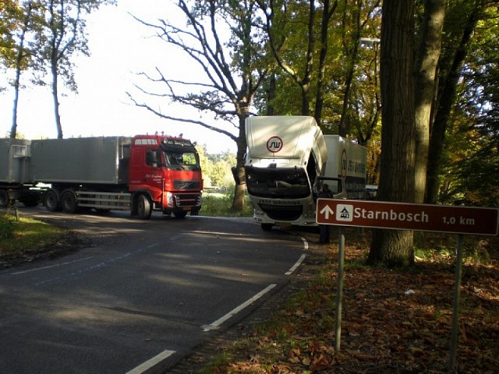 Met pech langs de weg - Foto: Eigen geleverde foto