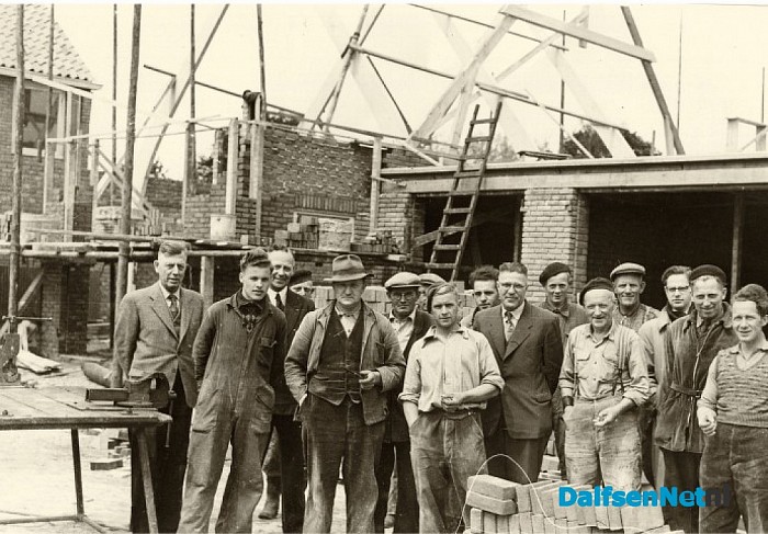 Namen gezocht groepsfoto - Foto: Historische Kring Dalfsen