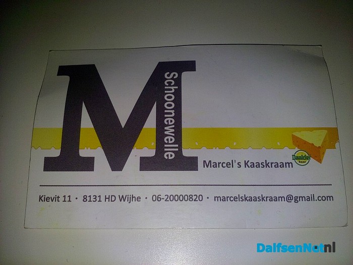 Voedselbank Dalfsen blij met kaas van Marcel