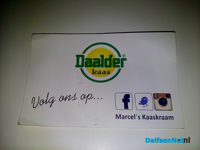 Voedselbank Dalfsen blij met kaas van Marcel