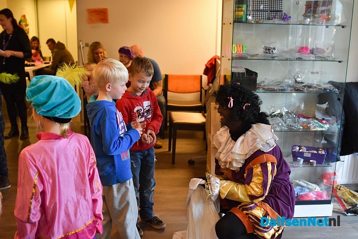 Gezellige Pietenmiddag in ‘t Noaberhuus - Foto: Johan Bokma