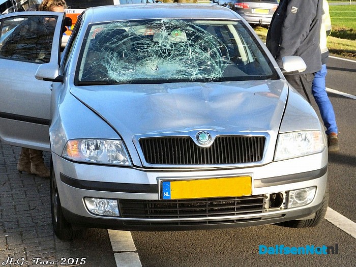 Aanrijding met voetganger Westeinde. - Foto: H.G. Foto