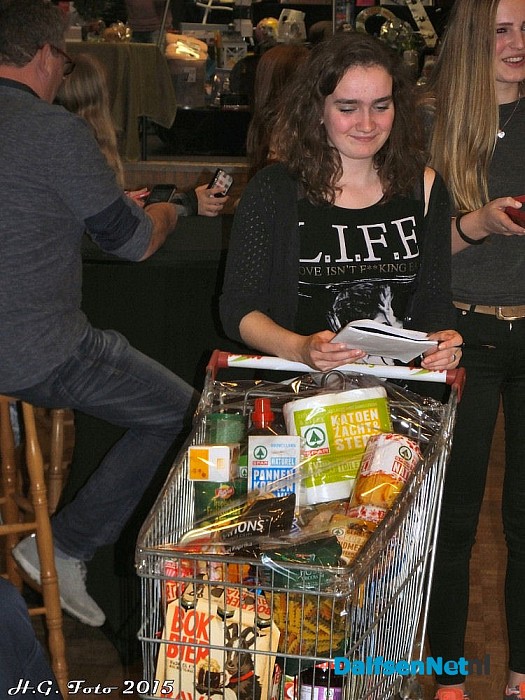 Bazar De Wiekelaar gezellig en succes! - Foto: H.G. Foto