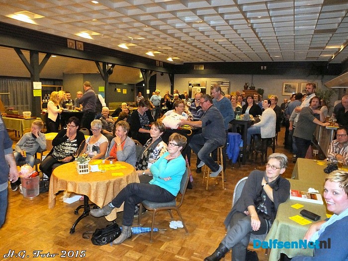 Bazar De Wiekelaar gezellig en succes! - Foto: H.G. Foto