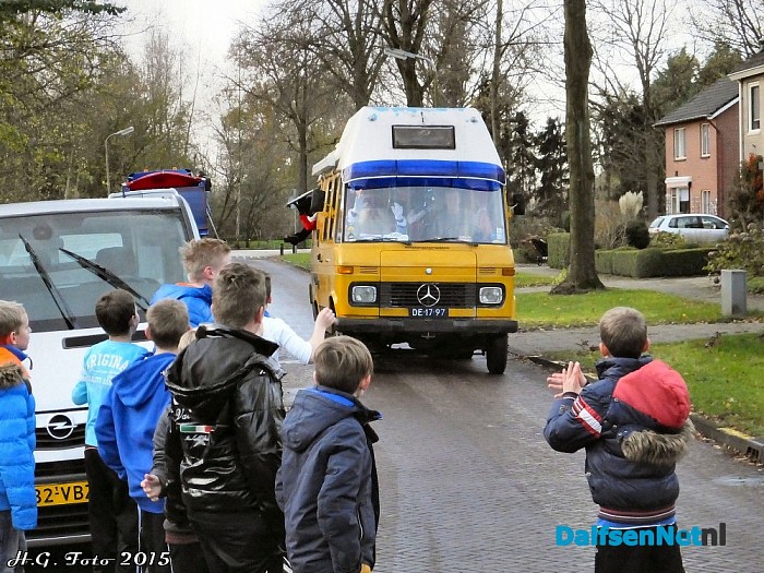 Sinterklaas ook aangekomen in Oudleusen. - Foto: H.G. Foto