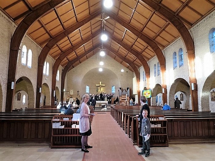 Sluitingsdienst werd doorstartviering van de kerk in Wijthmen - Foto: Wim