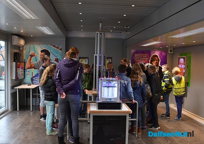 Kinderen maken kennis met techniek bij Morrenhof – Jansen installatiebedrijven - Foto: Johan Bokma