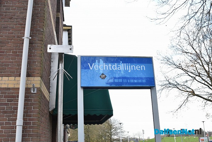Cameratoezicht bij het station Dalfsen bijna gereed - Foto: Johan Bokma