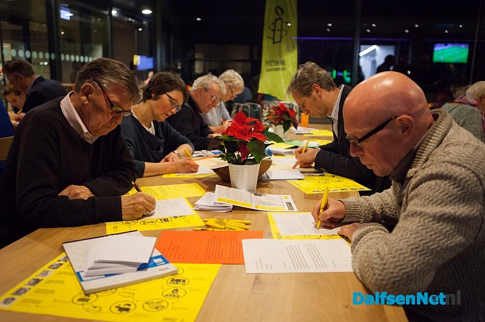 Schrijfmarathon 2015 in Dalfsen en Nieuwleusen opnieuw goed bezocht