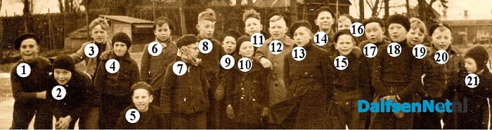 Namen gezocht groepsfoto - Foto: Historische Kring Dalfsen