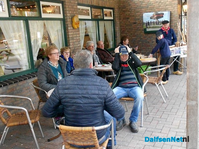 Toeten en bloazen