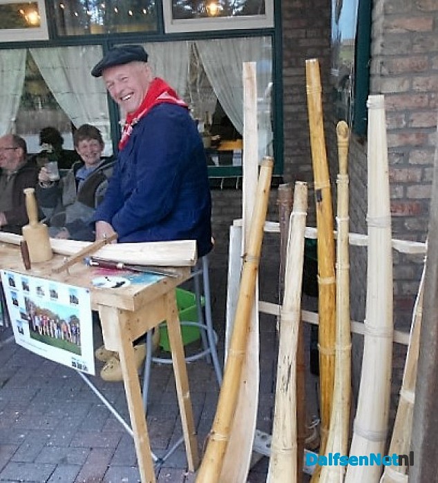 Toeten en bloazen