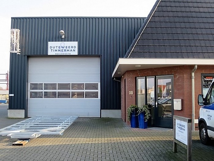 Het College bezocht Lemelerveldse bedrijven - Foto: Wim