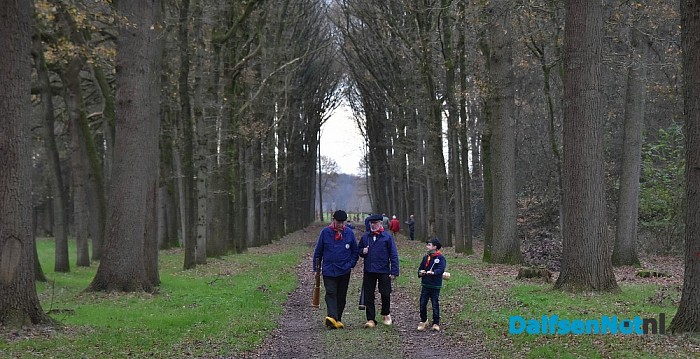 Midwinterhoornblazers rondom Huize Den Berg - Foto: Johan Bokma